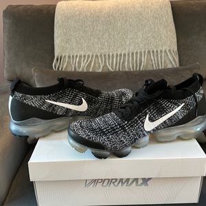 Nike Air Vapormax Flyknit 3 men's 13